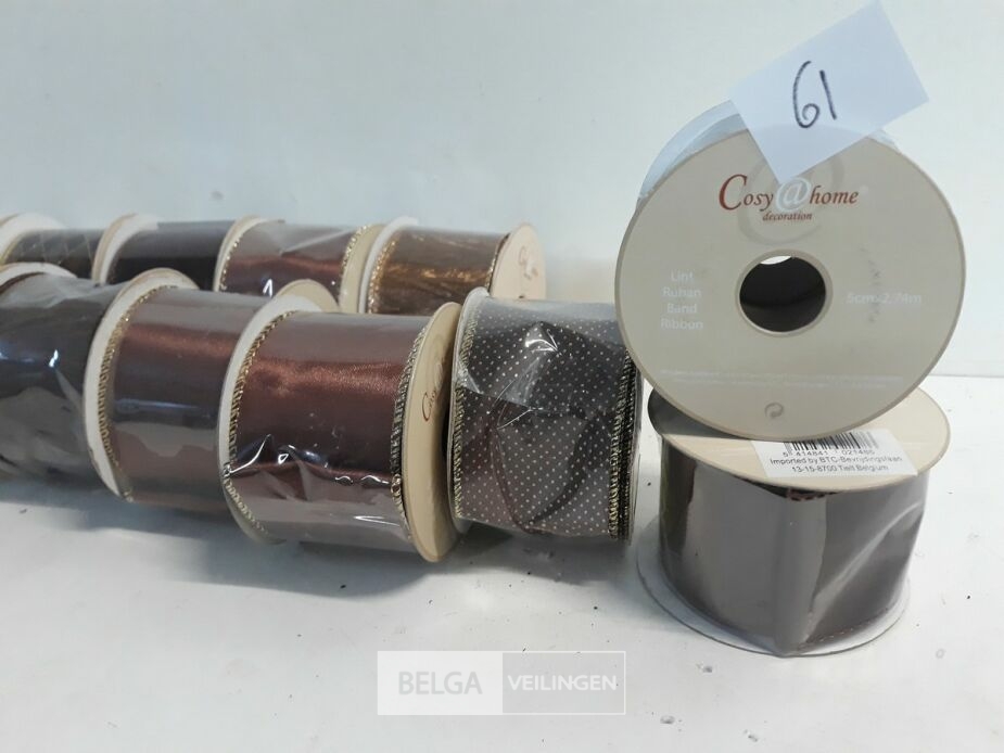 15 x Kerstlint 5 cm x 2,74 M bruin – foto 3 – kavel bij Belga Veilingen, Oudsbergen