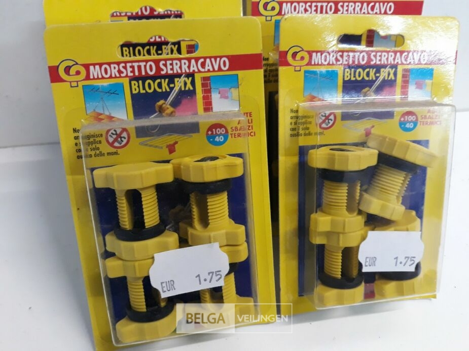 8 x Kabelspanners 4 stuks pvc block-fix – foto 3 – kavel bij Belga Veilingen, Oudsbergen