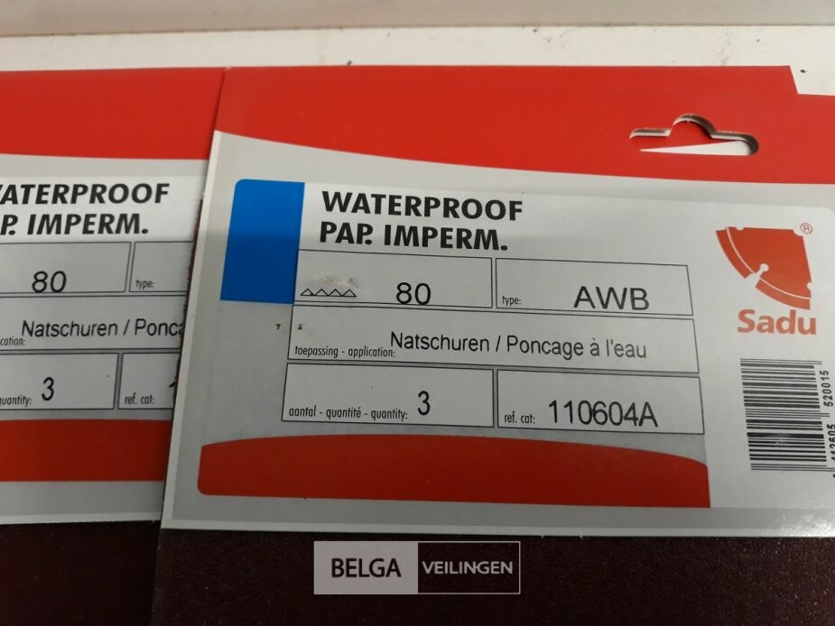 10 x Schuurpapier waterproof K 80 3 vellen – foto 3 – kavel bij Belga Veilingen, Oudsbergen