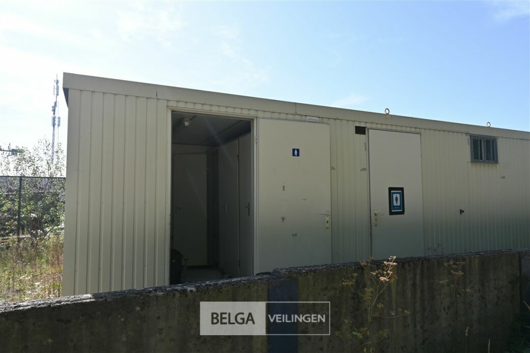 WC-container WARSCO – foto 6 – kavel bij Belga Veilingen