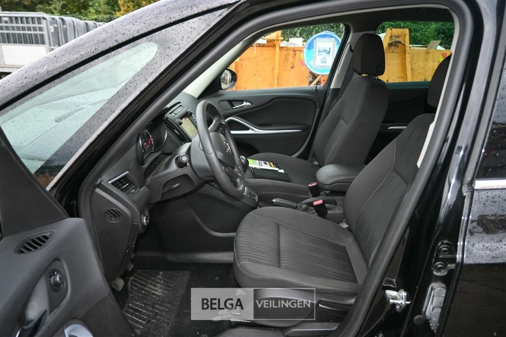 Opel zafira – foto 7 – kavel bij Belga Veilingen