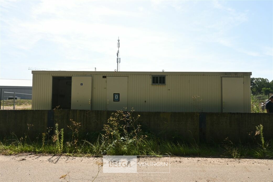 WC-container WARSCO – foto 8 – kavel bij Belga Veilingen