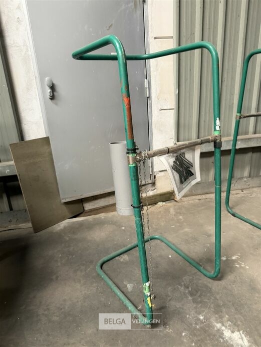 1x afvalzakhouder – foto 2 – kavel bij Belga Veilingen, Lummen