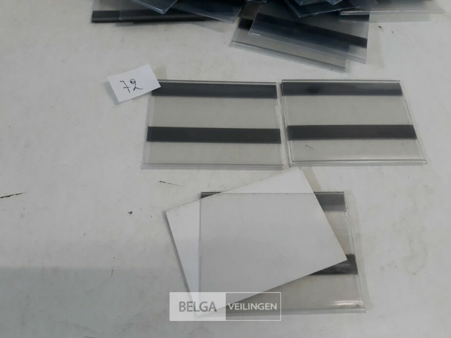 35 x Magnetische etikettenhouder 10x8 cm – foto 4 – kavel bij Belga Veilingen, Oudsbergen