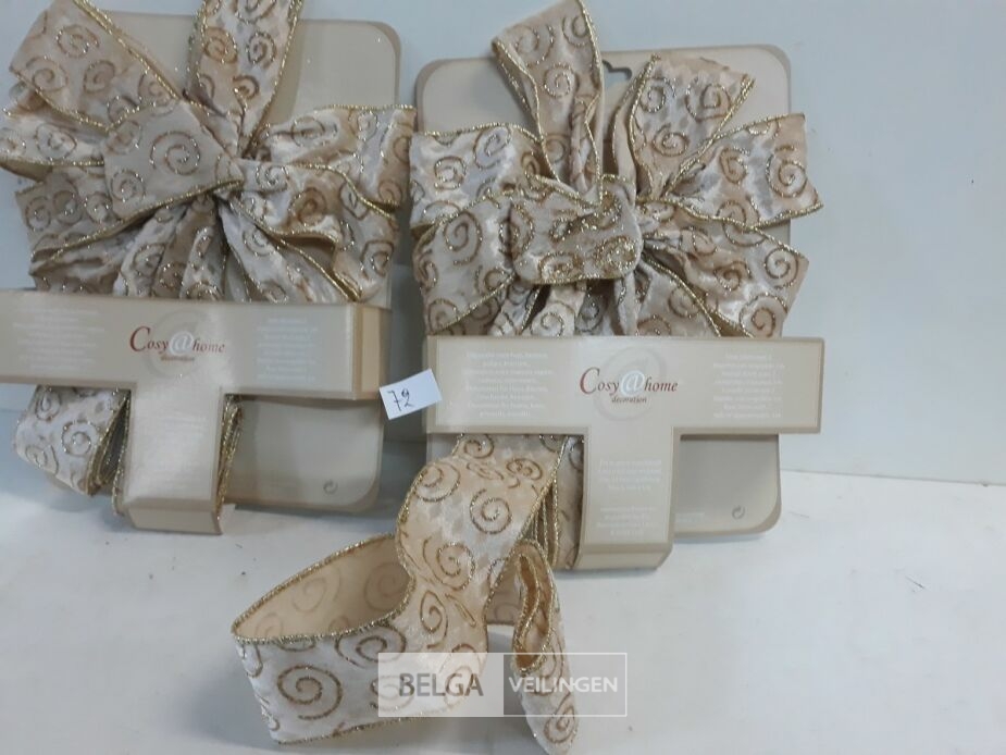 2 x Strik goud/wit 30 cm met staart van 1 M – foto 3 – kavel bij Belga Veilingen, Oudsbergen