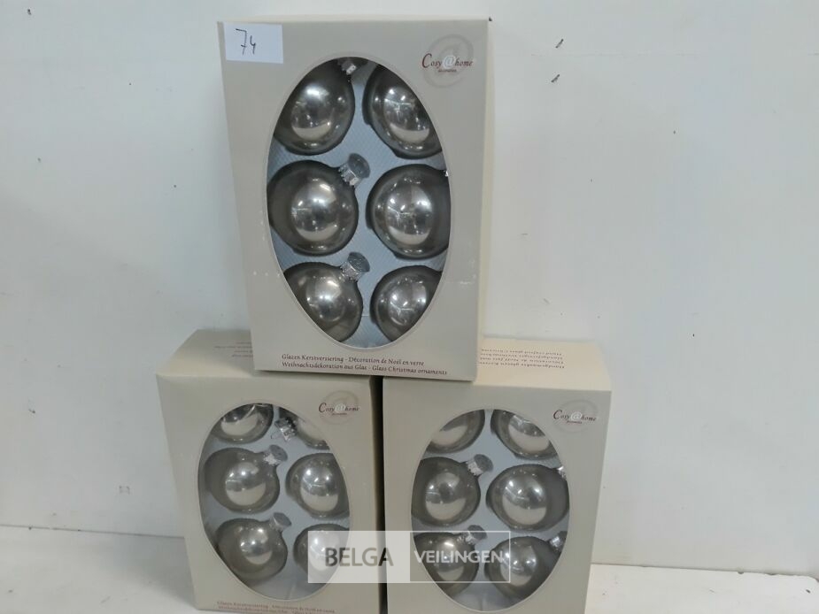 3 x Kerstballen glas 6 stuks zilver – foto 2 – kavel bij Belga Veilingen, Oudsbergen