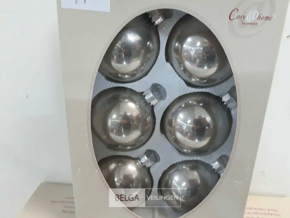 3 x Kerstballen glas 6 stuks zilver – foto 3 – kavel bij Belga Veilingen, Oudsbergen