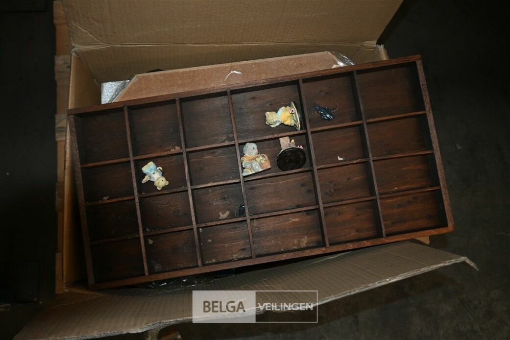1 Pallet divers – foto 4 – kavel bij Belga Veilingen, Lummen