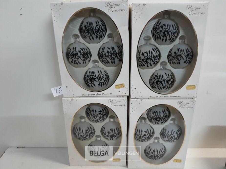 4 x Kerstballen glas 4 stuks wit – foto 2 – kavel bij Belga Veilingen, Oudsbergen