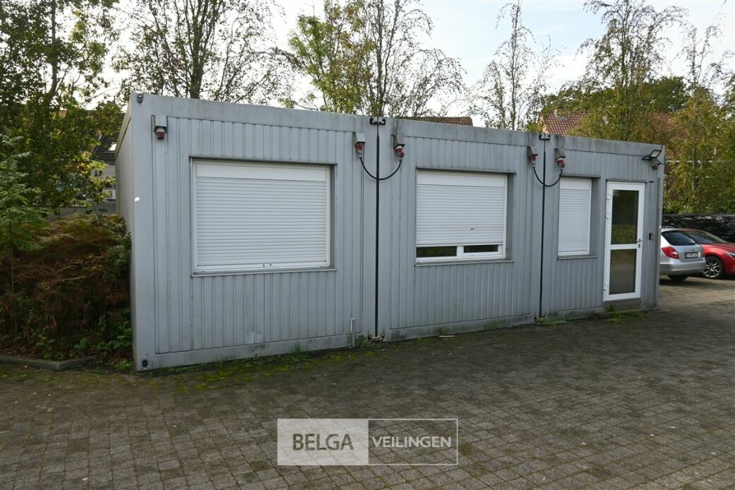 Klascontainer – foto 3 – kavel bij Belga Veilingen