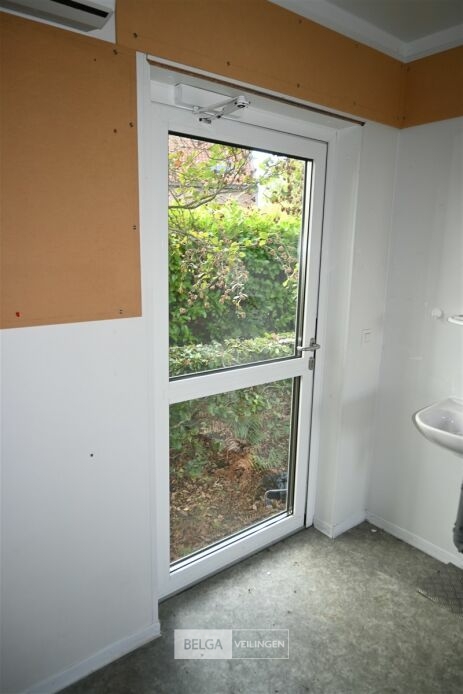 Klascontainer – foto 5 – kavel bij Belga Veilingen