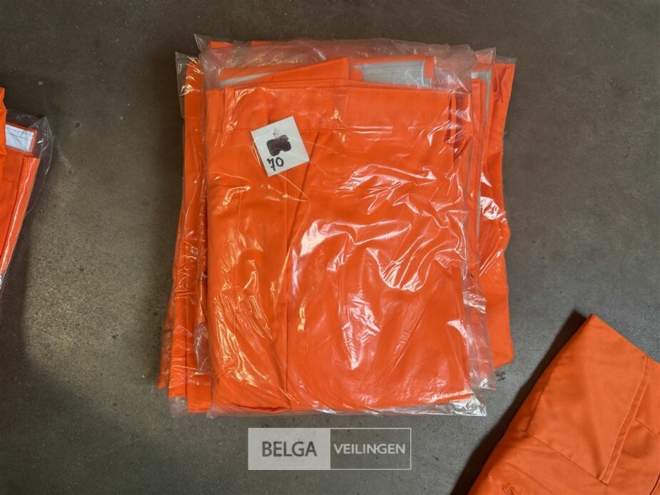 9x Veiligheidsbroeken – foto 3 – kavel bij Belga Veilingen