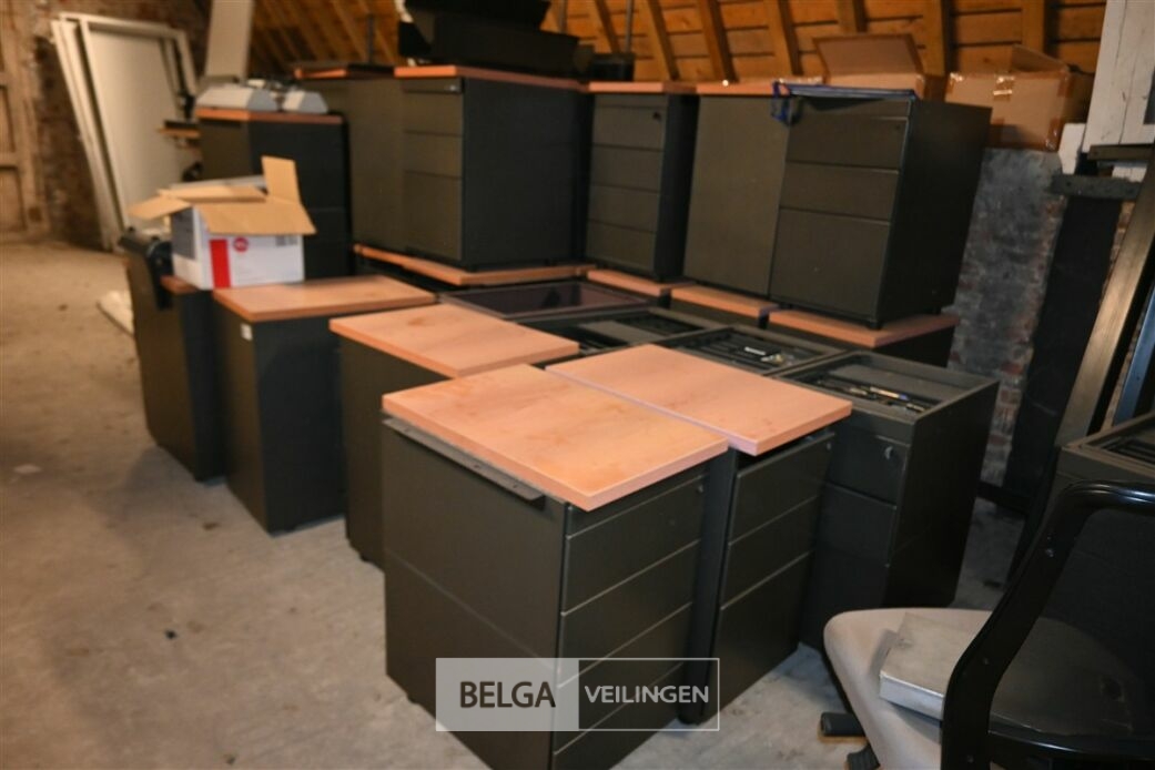 Partij ladeblokken – foto 2 – kavel bij Belga Veilingen