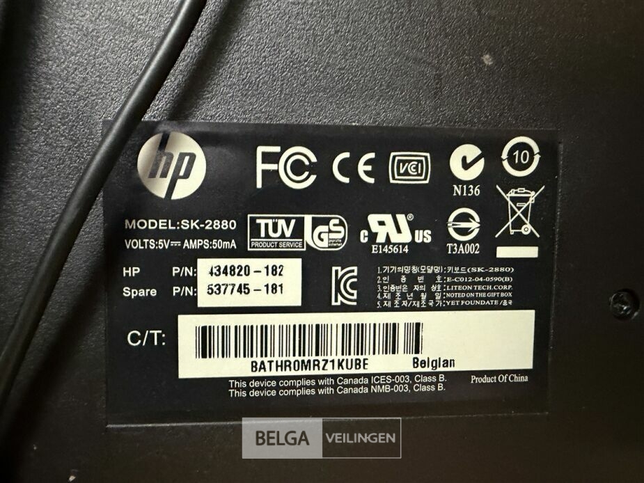 1x Pc-scherm + 2 toetsenborden – foto 6 – kavel bij Belga Veilingen
