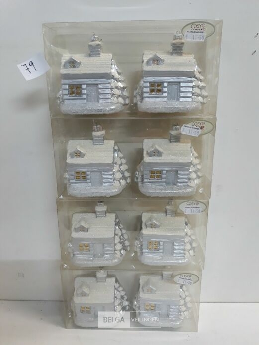 4 x Winterhuis 2 stuks 10 cm – foto 2 – kavel bij Belga Veilingen, Oudsbergen