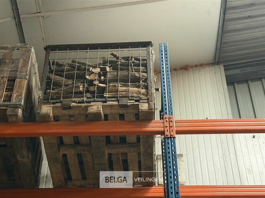 1 Palletbox hard hout – foto 2 – kavel bij Belga Veilingen, Lummen
