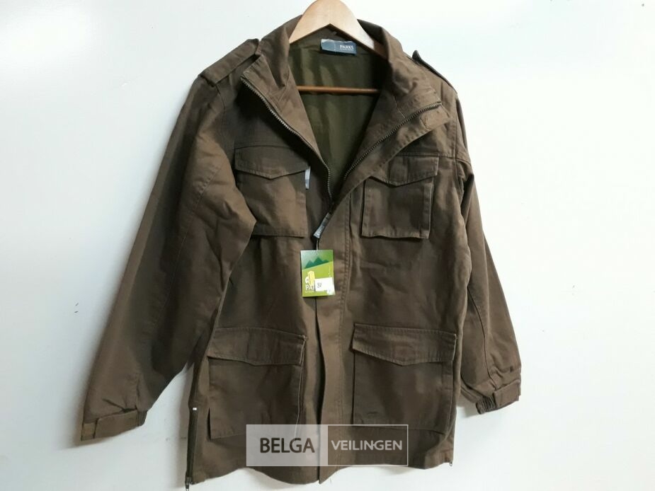 1 x Jacket bruin Parks L – foto 2 – kavel bij Belga Veilingen, Oudsbergen