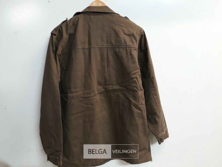 1 x Jacket bruin Parks L – foto 3 – kavel bij Belga Veilingen, Oudsbergen