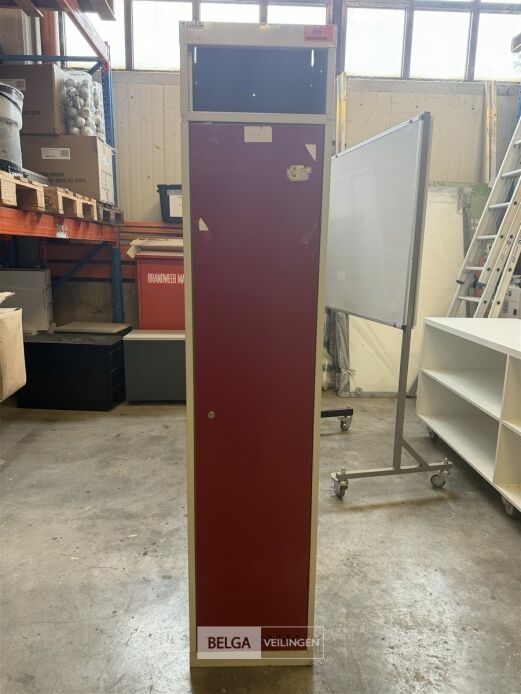 1x Locker – foto 2 – kavel bij Belga Veilingen
