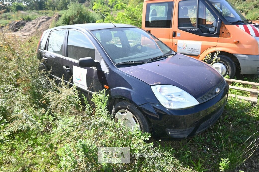 Personenwagen FORD Fiesta – foto 2 – kavel bij Belga Veilingen