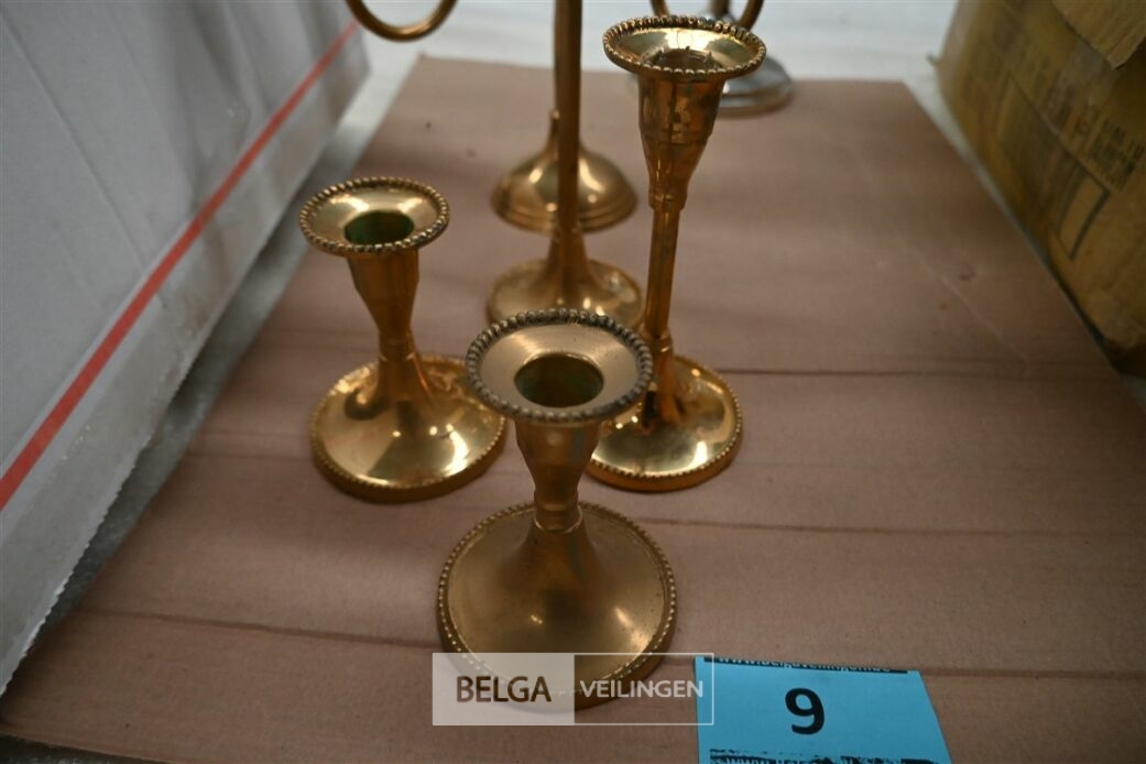 ± 6 Kaarsenhouders – foto 3 – kavel bij Belga Veilingen, Lummen