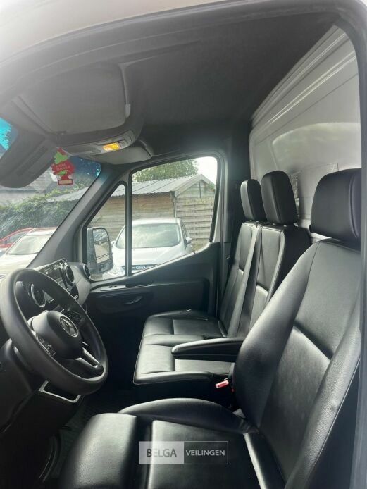 Mercedes Sprinter – foto 4 – kavel bij Belga Veilingen, Hoogstraten
