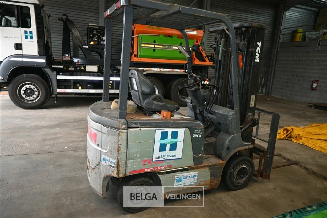 TCM elektrische heftruck – foto 13 – kavel bij Belga Veilingen
