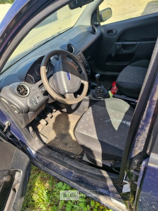 Personenwagen FORD Fiesta – foto 14 – kavel bij Belga Veilingen