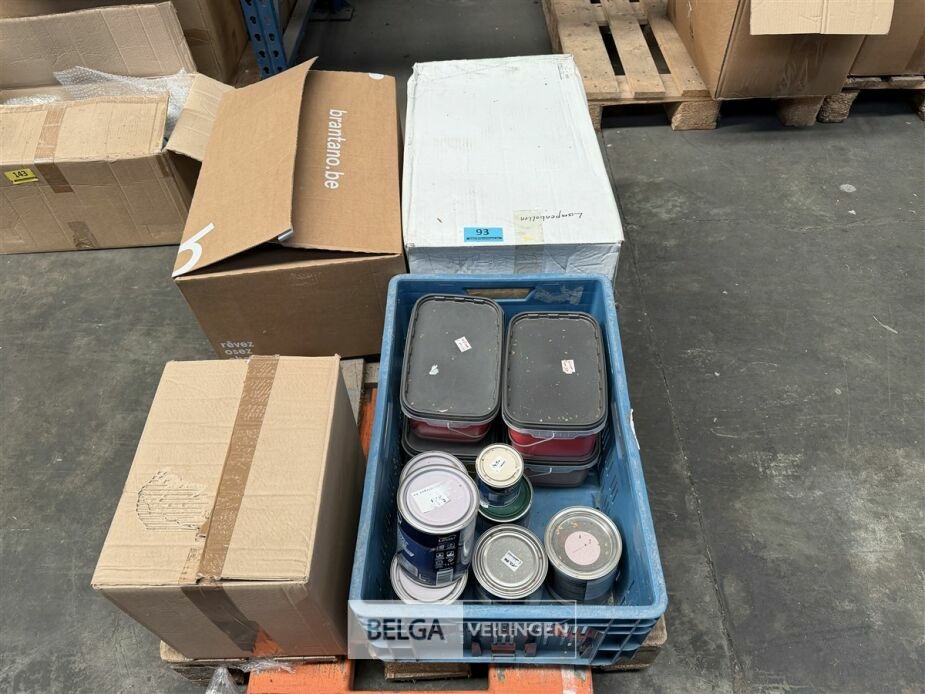 Pallet varia – foto 2 – kavel bij Belga Veilingen, Lummen