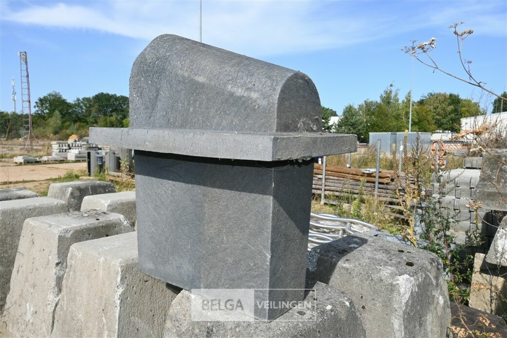 ± 12x Kunststof afbakening – foto 3 – kavel bij Belga Veilingen