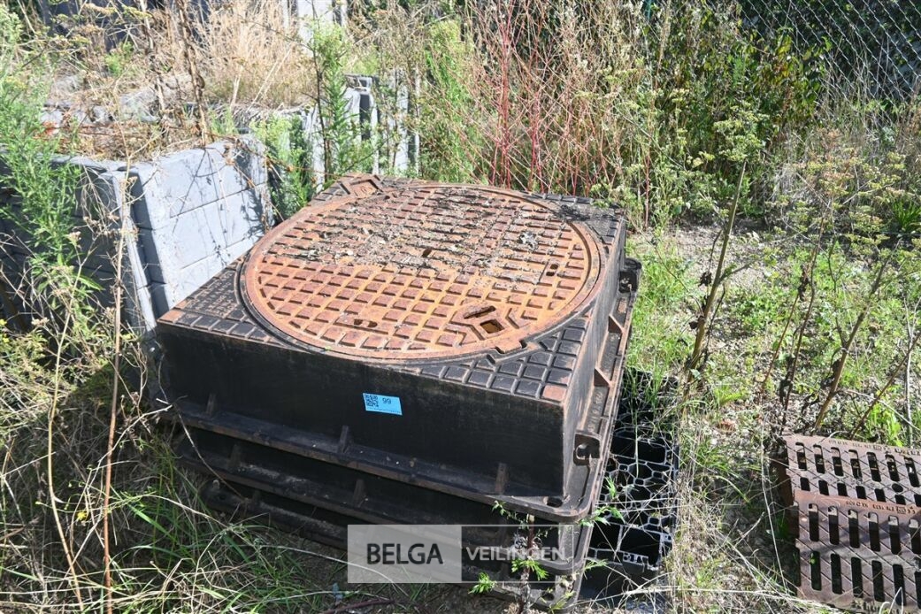± 3x Rioolputdeksels BENOR – foto 3 – kavel bij Belga Veilingen