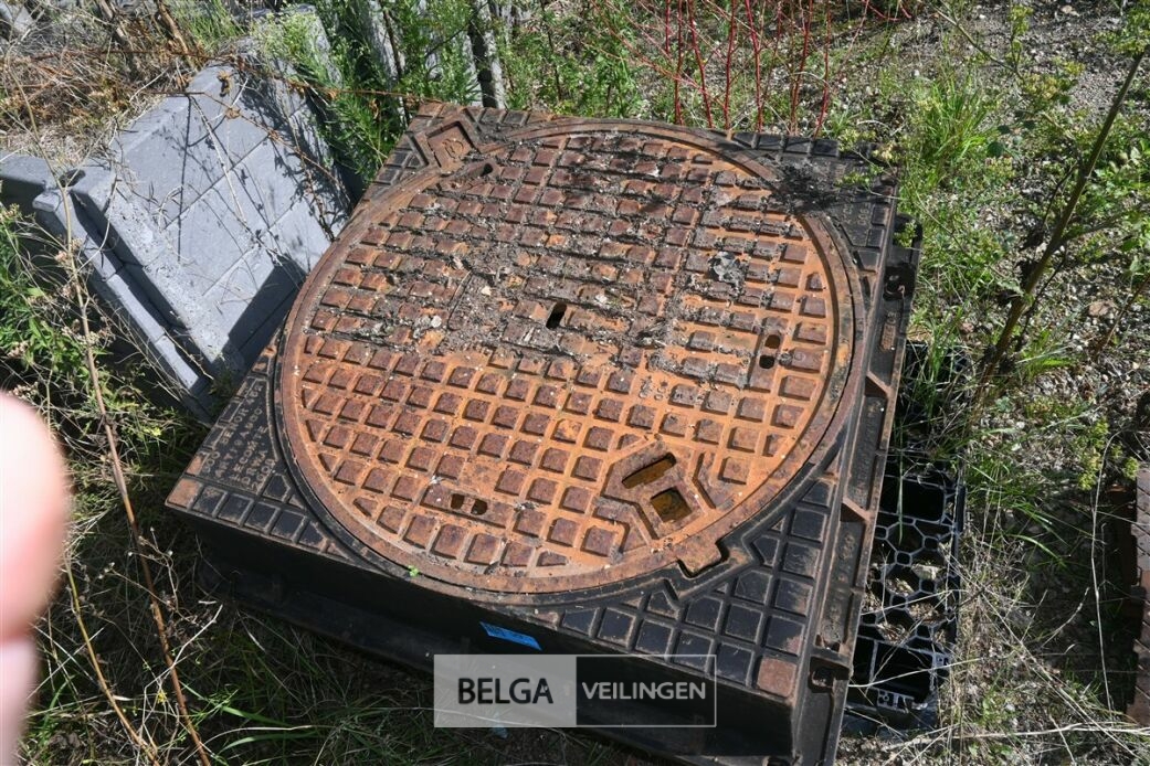 ± 3x Rioolputdeksels BENOR – foto 4 – kavel bij Belga Veilingen
