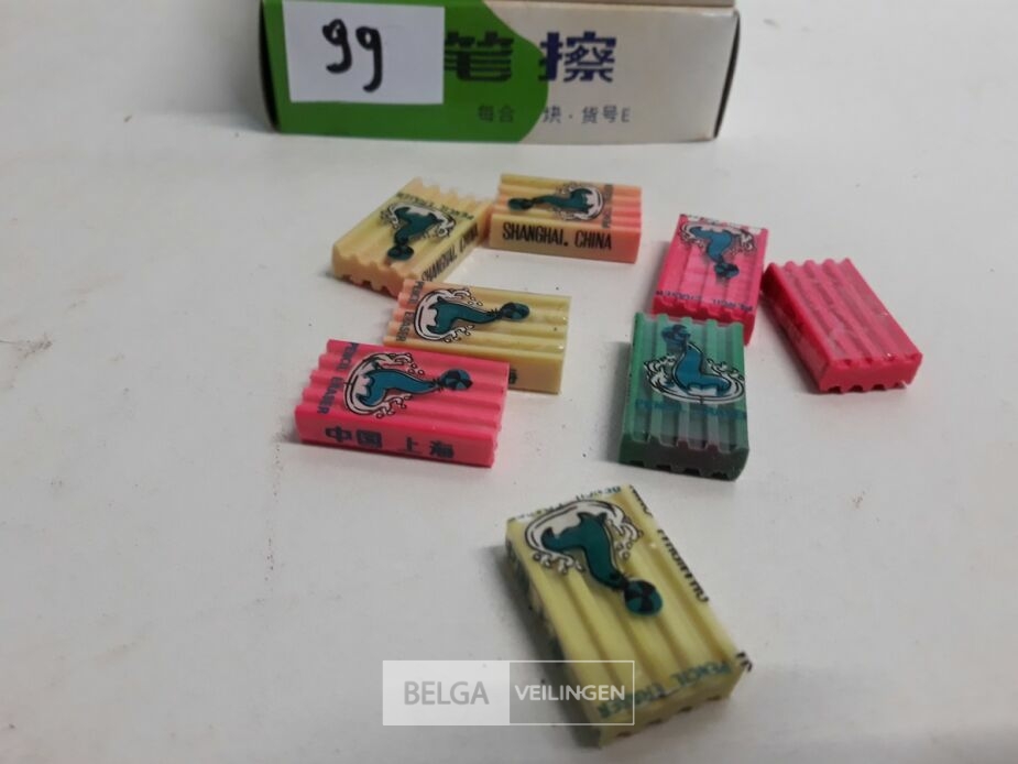 100 x Gom 3 cm – foto 3 – kavel bij Belga Veilingen, Oudsbergen