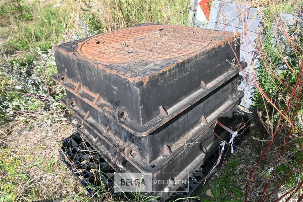 ± 3x Rioolputdeksels BENOR – foto 6 – kavel bij Belga Veilingen